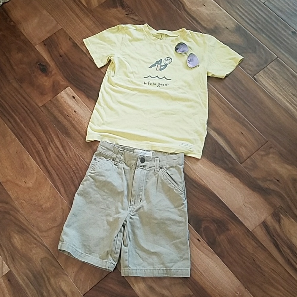 Boys sz 7 outfit Sonoma shorts life is good shirt